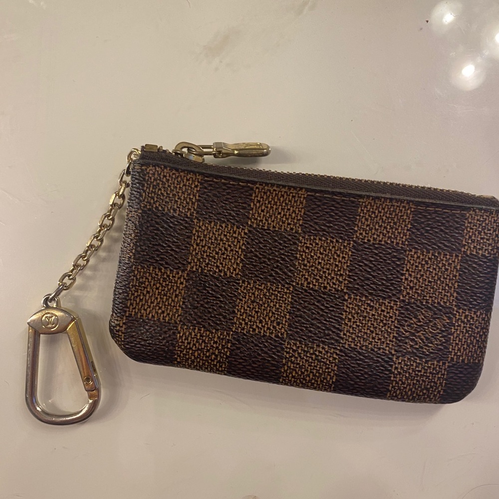 LOUIS VUITTON COIN PURSE